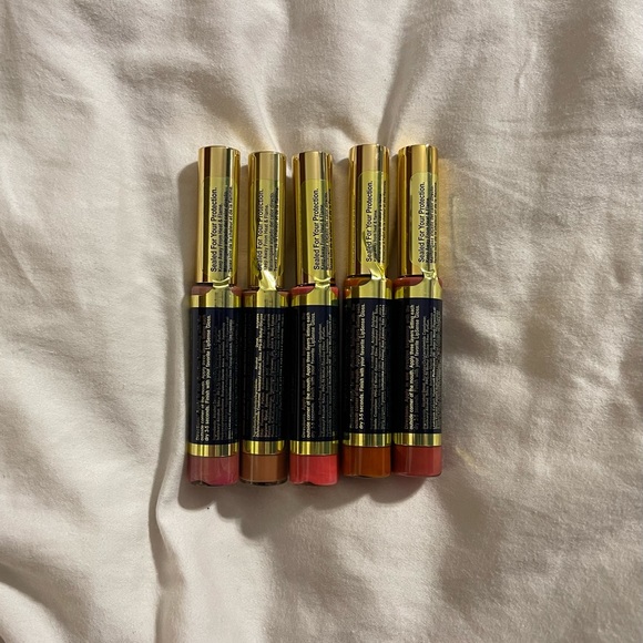 One Senegence Lipsense Color - Picture 2 of 2